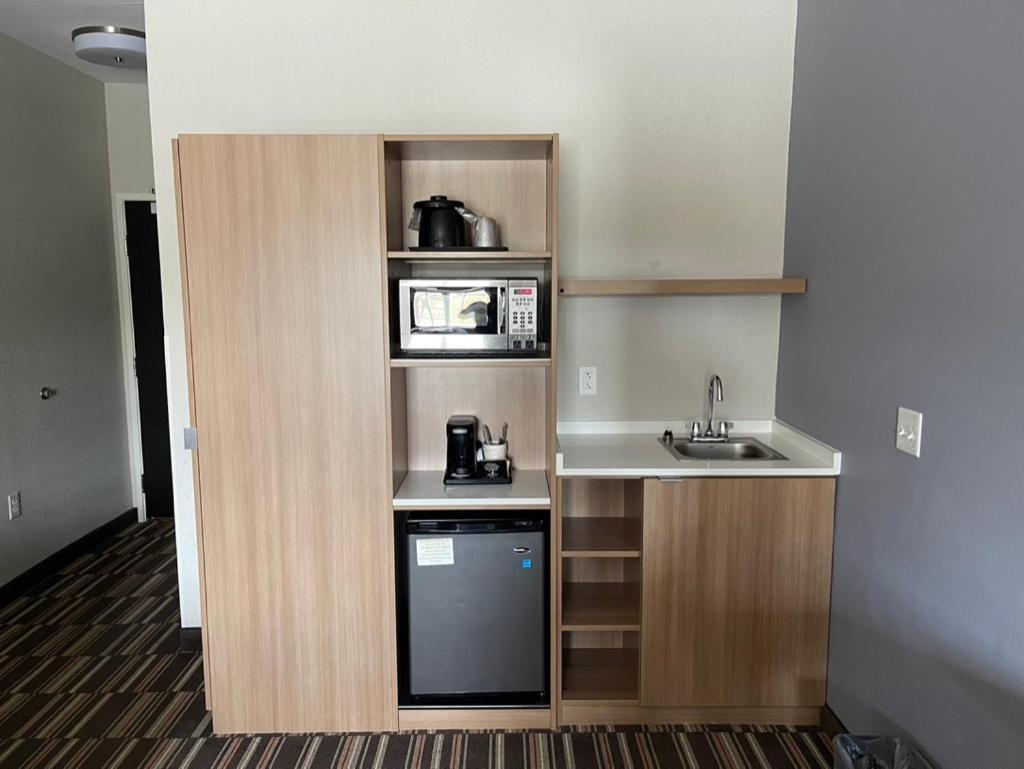 Microtel Inn & Suites By Wyndham Carlisle Εξωτερικό φωτογραφία